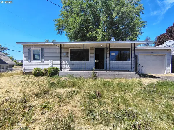 103 Bidwell St, Moro, OR 97039