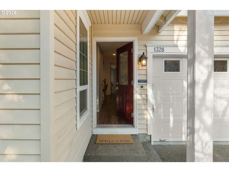 1328 NE Parkside Dr, Hillsboro, OR 97124 - #3
