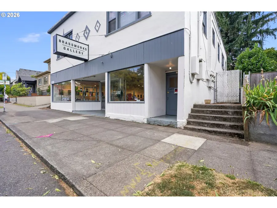 3020 NE Glisan St, Portland, OR 97232 - #2