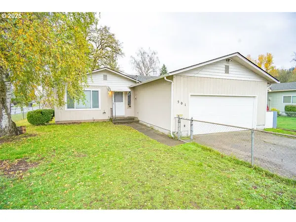 501 Division St, Kelso, WA 98626