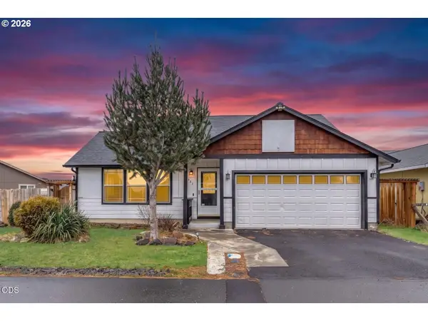 485 SE Ponderosa Dr, Madras, OR 97741