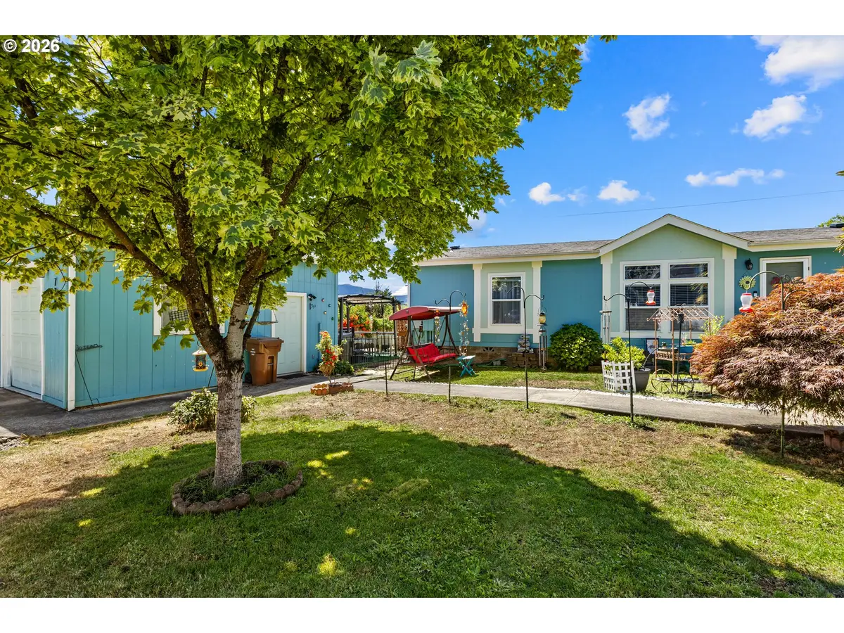736 Penny Ln, Riddle, OR 97469 - #1