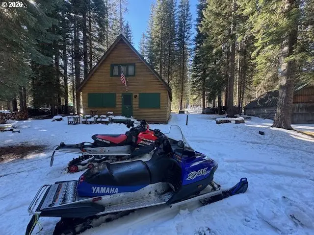 80 Diamond Lake Loop, Chemult, OR 97731 - #3