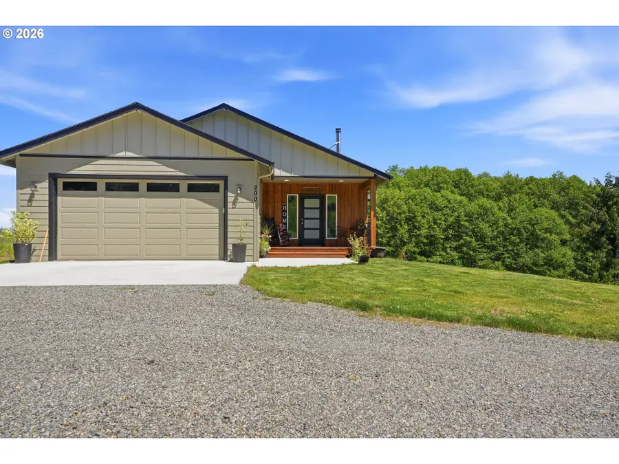 200 Red Hawk Dr, Castle Rock, WA 98611 - #2