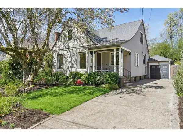 3825 SE Carlton St, Portland, OR 97202