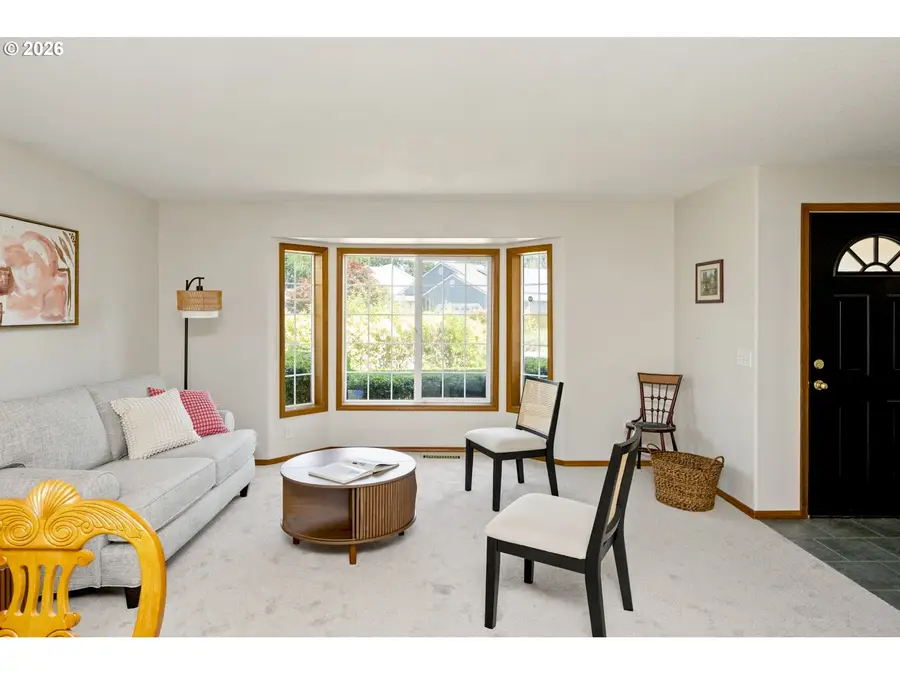 2391 N Kamiakan Dr, Cornelius, OR 97113 - #3