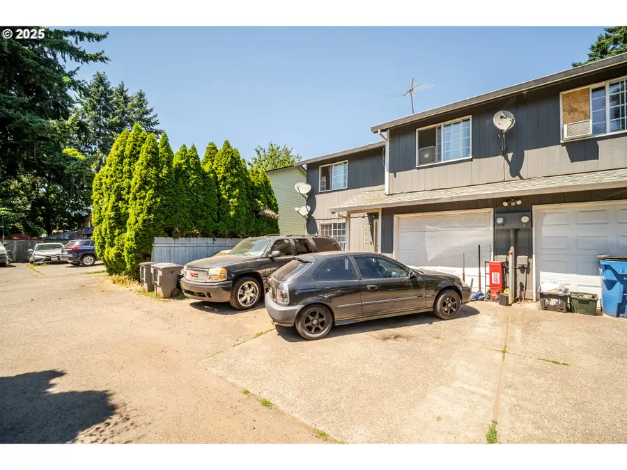 3306 E 17th St, Vancouver, WA 98661 - #3