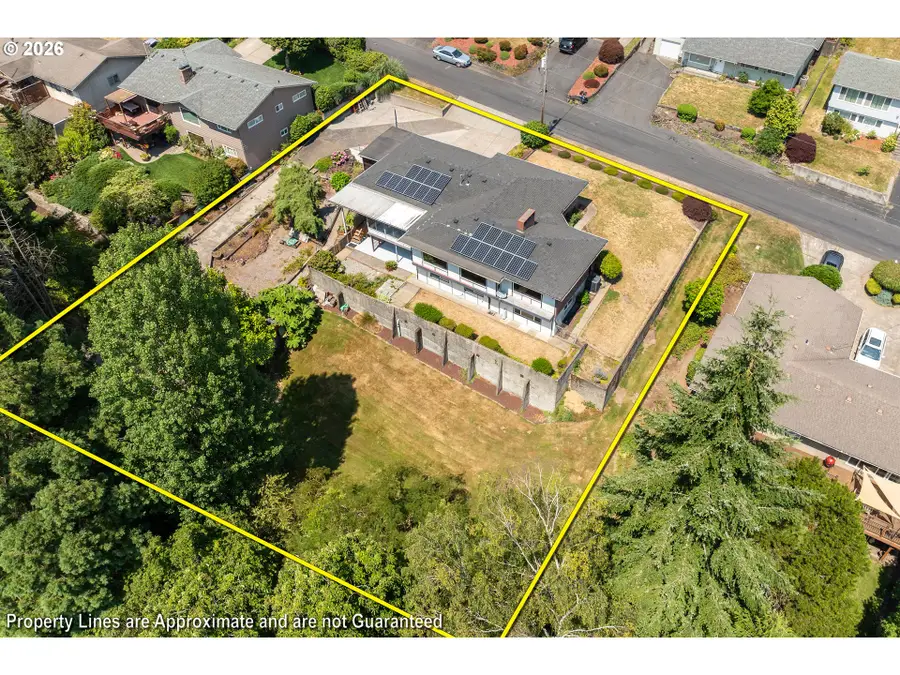 135 Victoria St, Longview, WA 98632 - #2