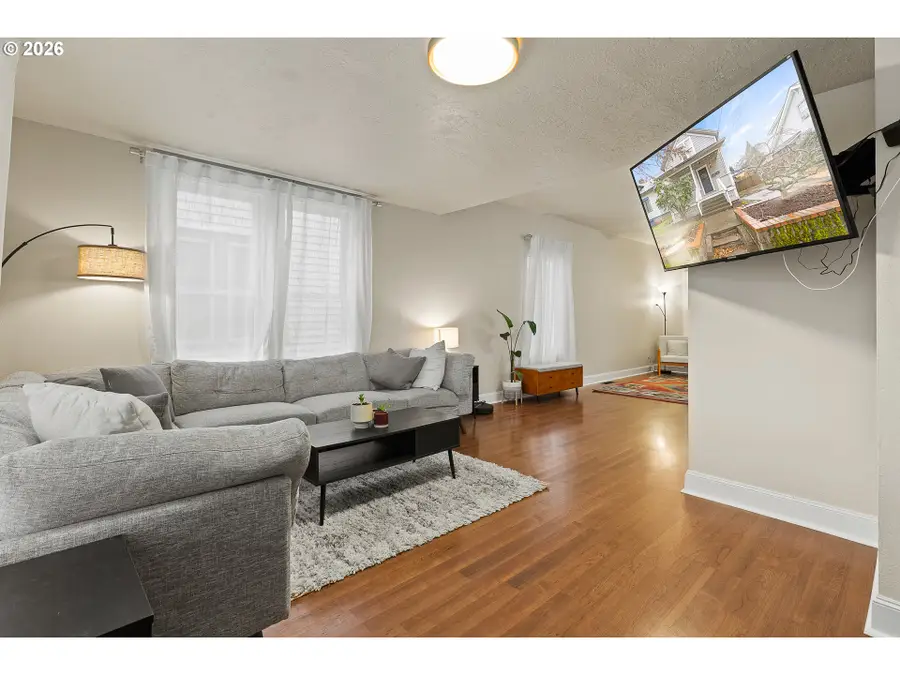 1552 N Prescott St #A, Portland, OR 97217 - #3