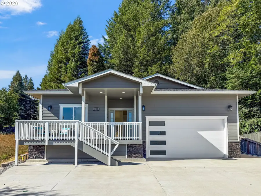 891 Joshua Ct, Brookings, OR 97415 - #2