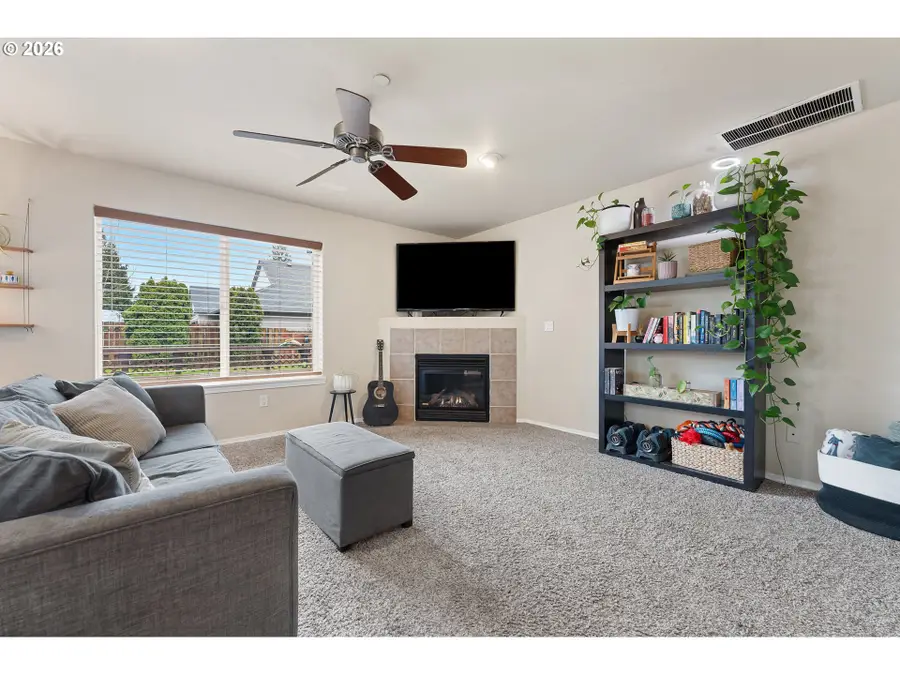 14114 Rock St, Oregon City, OR 97045 - #3