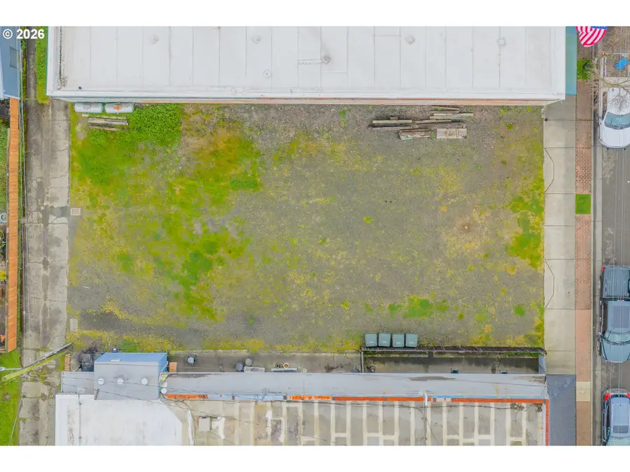 618/620 Spruce St, Myrtle Point, OR 97458 - #3