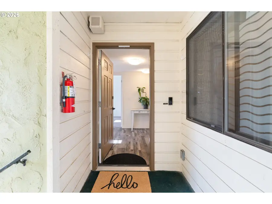 15928 NE Fremont St, Portland, OR 97230 - Image #2