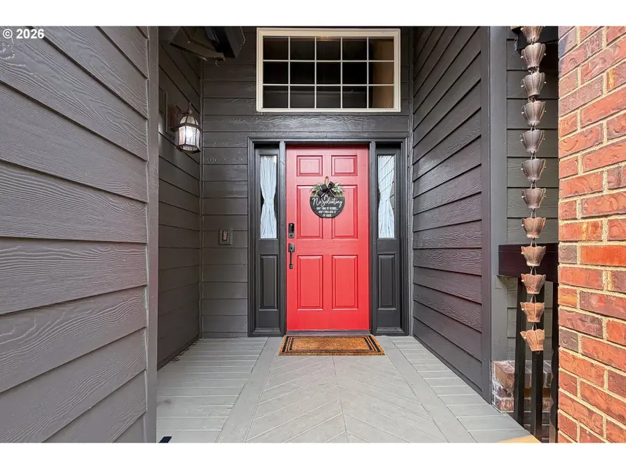 1067 SE Dogwood Ln, Gresham, OR 97080 - #2