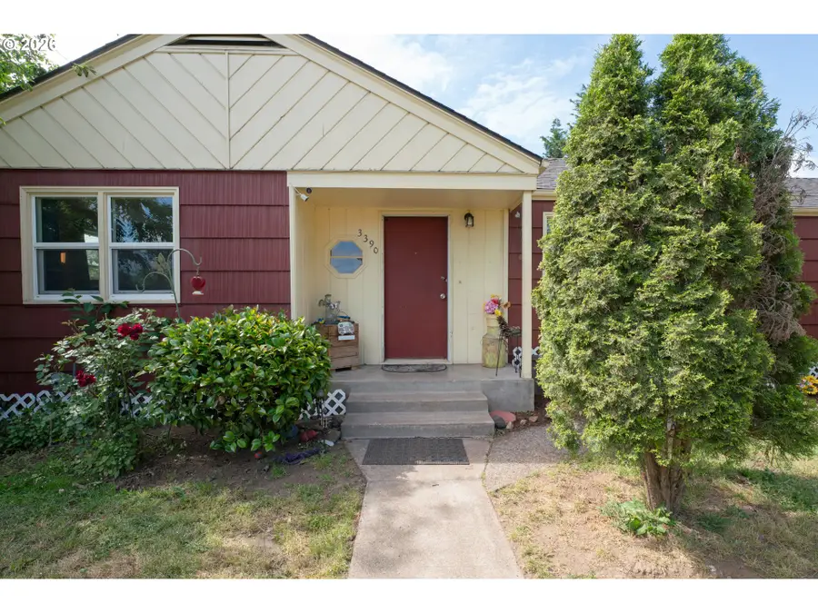 3390 Bell Ave, Eugene, OR 97402 - #2