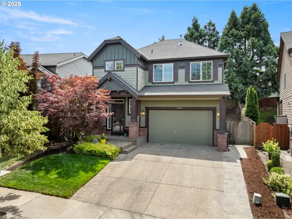 16559 SE Windswept Waters Dr, Damascus, OR 97089