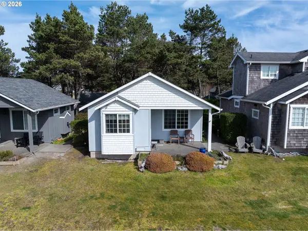 20713 Pacific Way #4, OceanPark, WA 98640