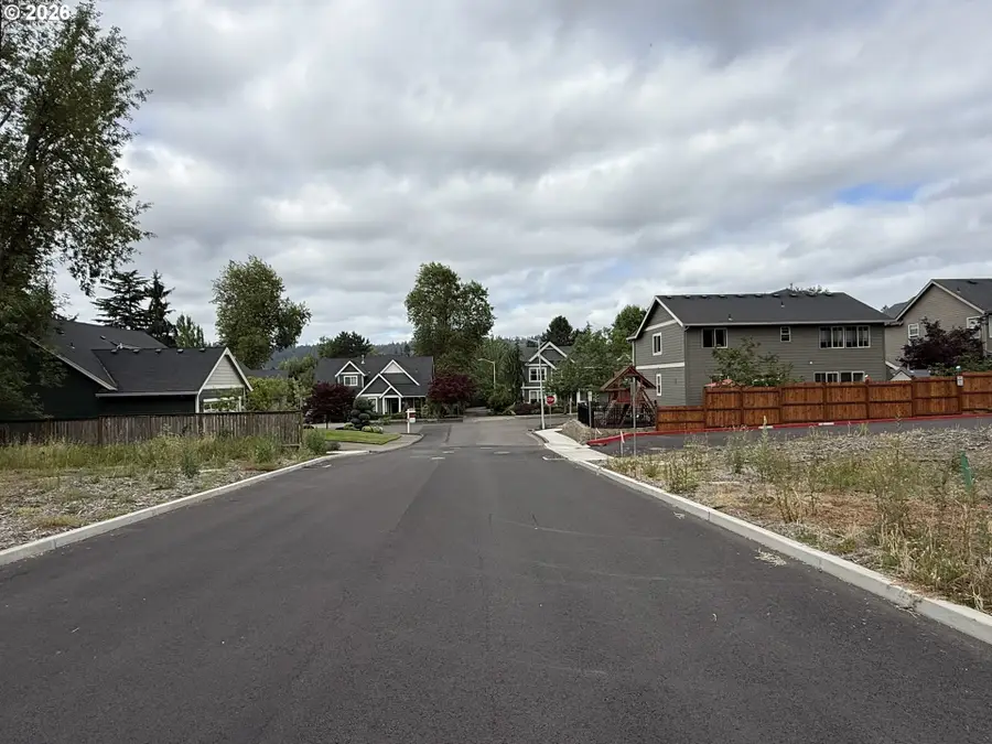 3112 SE Merlot Rd, Milwaukie, OR 97267 - #3