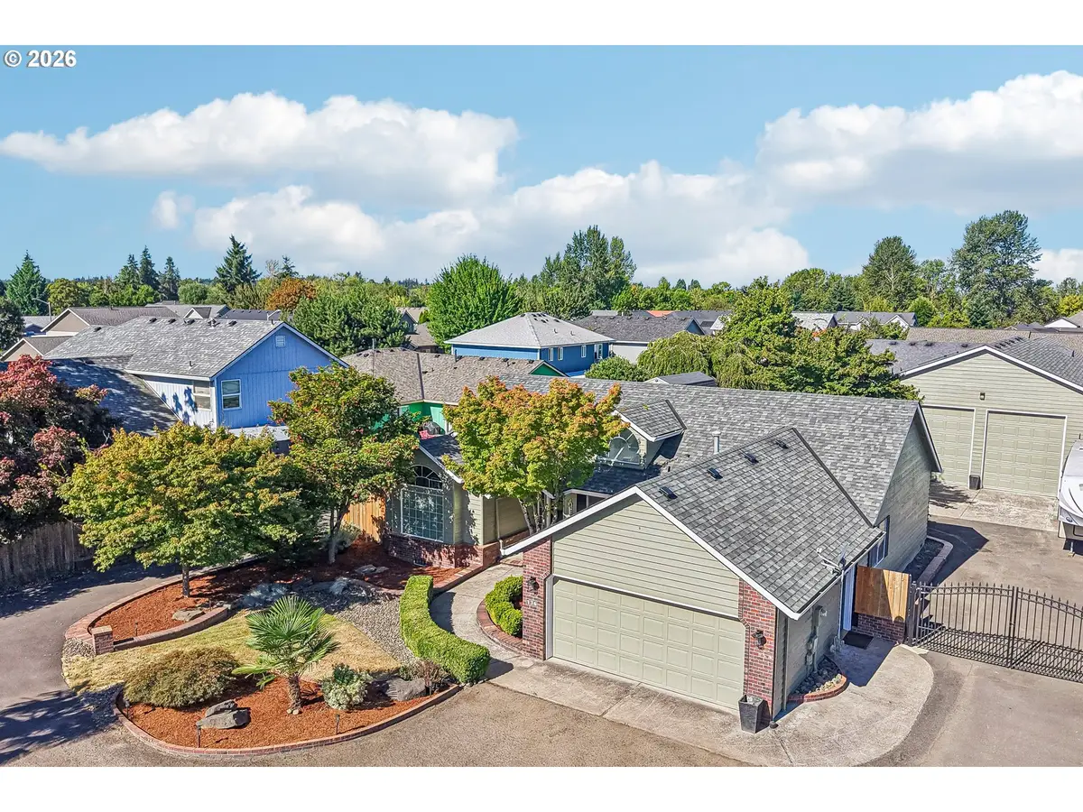 136 Thunderbird St, Molalla, OR 97038 - #1