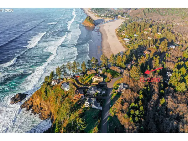 50000 S Beach Rd, Neskowin, OR 97149