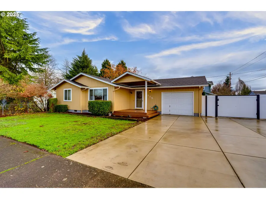 115 Saxon Pl, Junction City, OR 97448 - Image #2