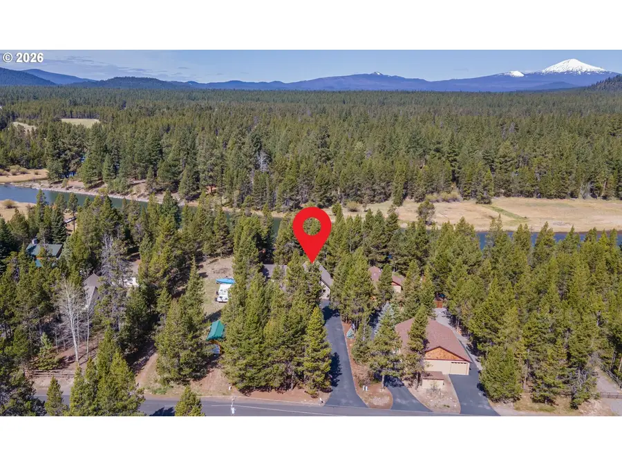 55877 Wood Duck Dr, Bend, OR 97707 - #3