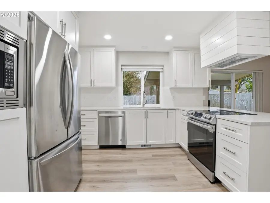 4012 NE 157th Ct, Vancouver, WA 98682 - #3