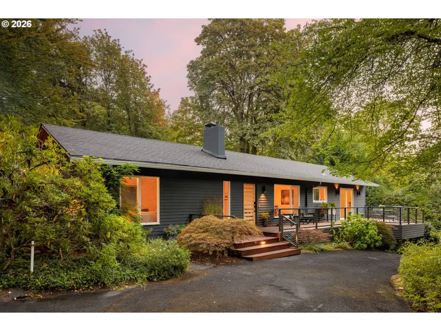 1341 S Buddington St, Portland, OR 97219 - #2
