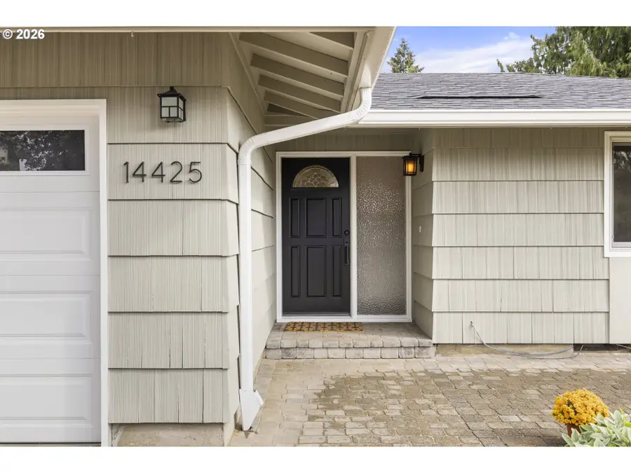 14425 SW Bonnie Brae St, Beaverton, OR 97005 - #3
