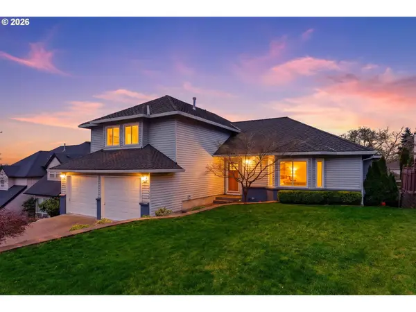 15975 SW Hampshire Ter, Portland, OR 97224