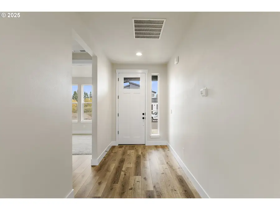 3075 Olympic St #35, Woodburn, OR 97071 - Image #3