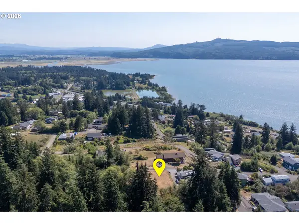D St #900,901, BayCity, OR 97107