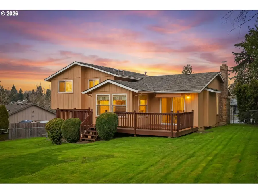 419 SW Day Ct, Gresham, OR 97080 - #3