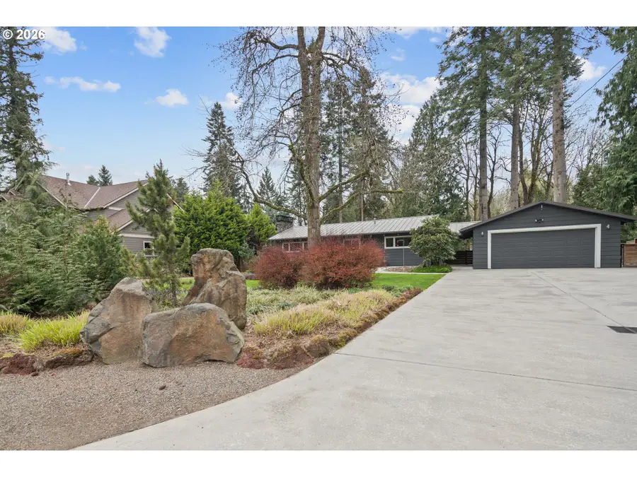 19022 Old River Dr, Northwest Clackamas, OR 97068 - #3