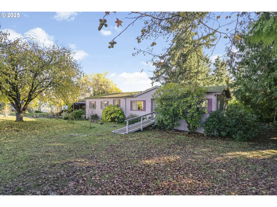 9160 SW Par Three Dr, Cornelius, OR 97113 - Image #2