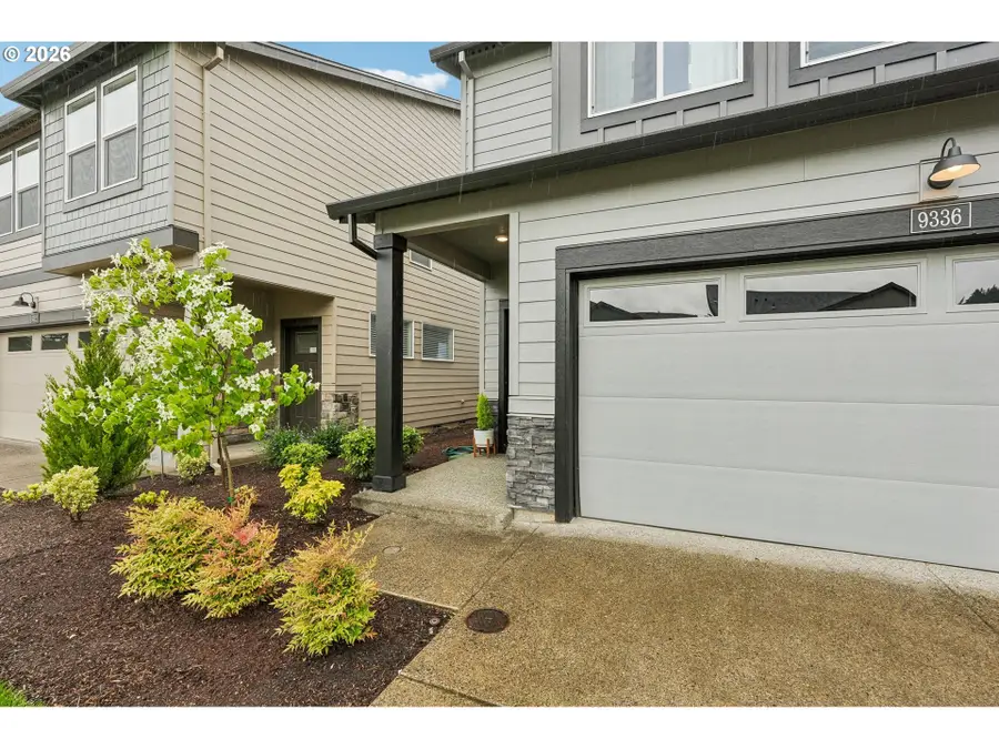 9336 SE Middleton St, Happy Valley, OR 97086 - #2