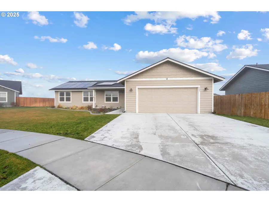 205 SW Eagle Ct, Boardman, OR 97818 - Image #2