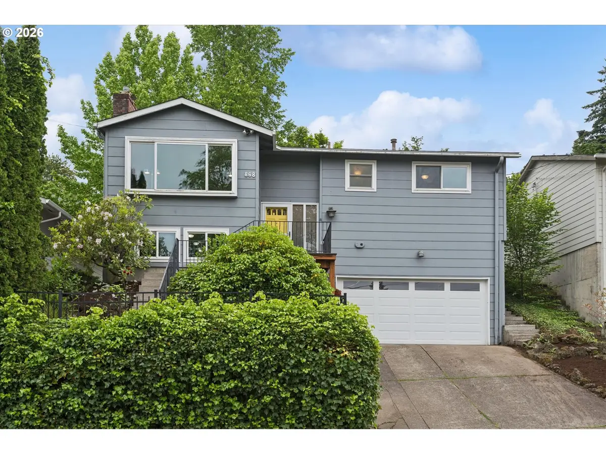 868 SW Troy St, Portland, OR 97219 - #1