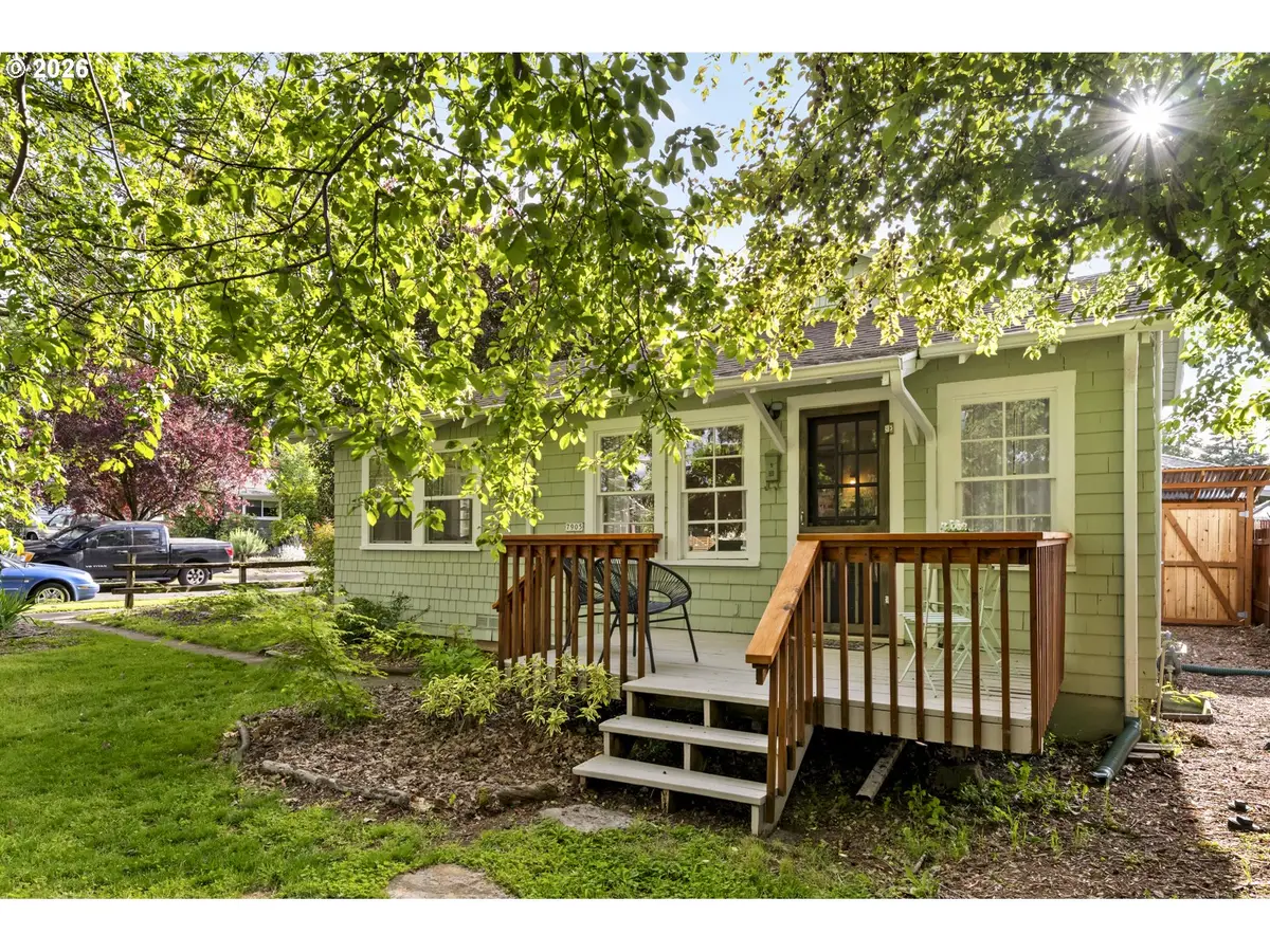 7905 N Seward Ave, Portland, OR 97217 - #1