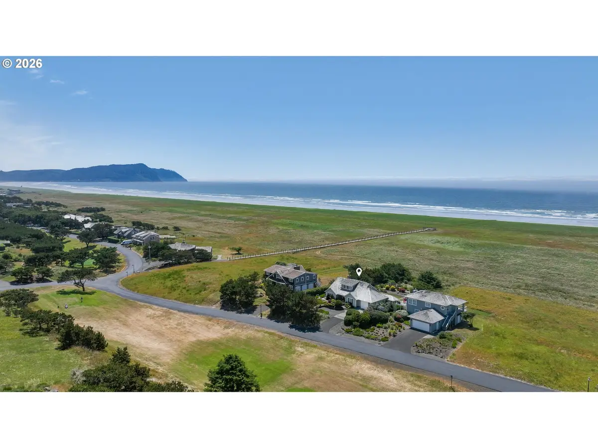 4930 Fairway Ave, Gearhart, OR 97138 - #1