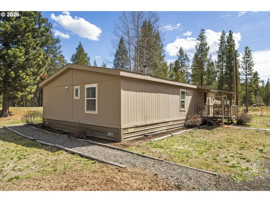 56005 Browning Dr, Bend, OR 97707 - #3