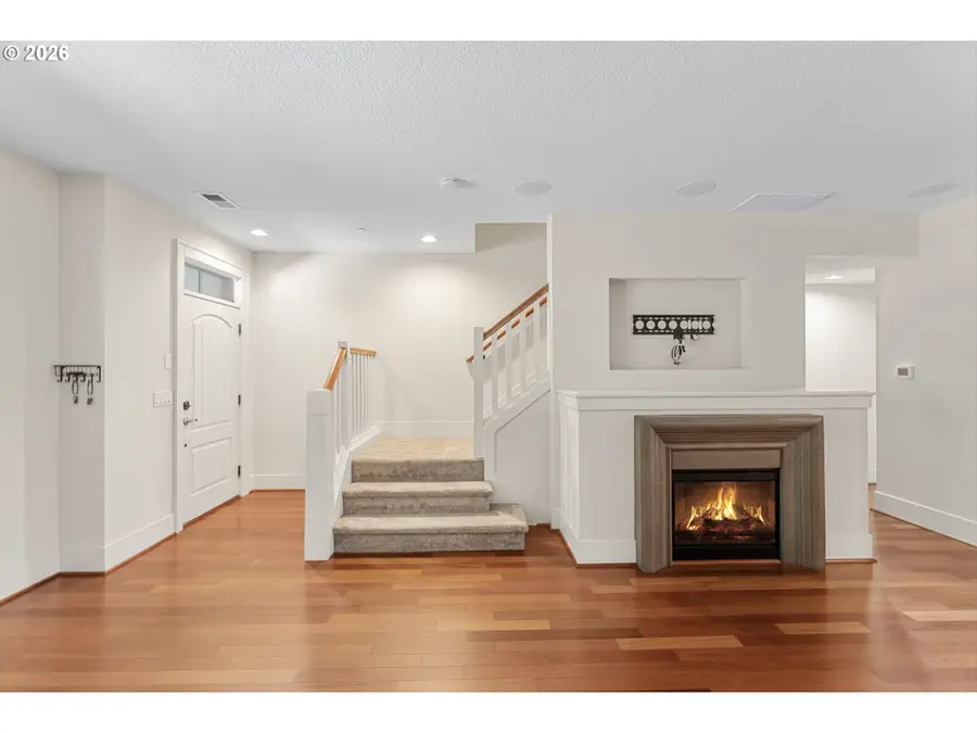629 SW Trillium Creek Ter, Portland, OR 97225 - #3