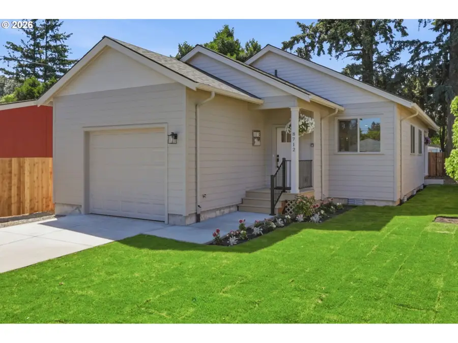 8712 SE Clatsop St, Northwest Clackamas, OR 97086 - #2