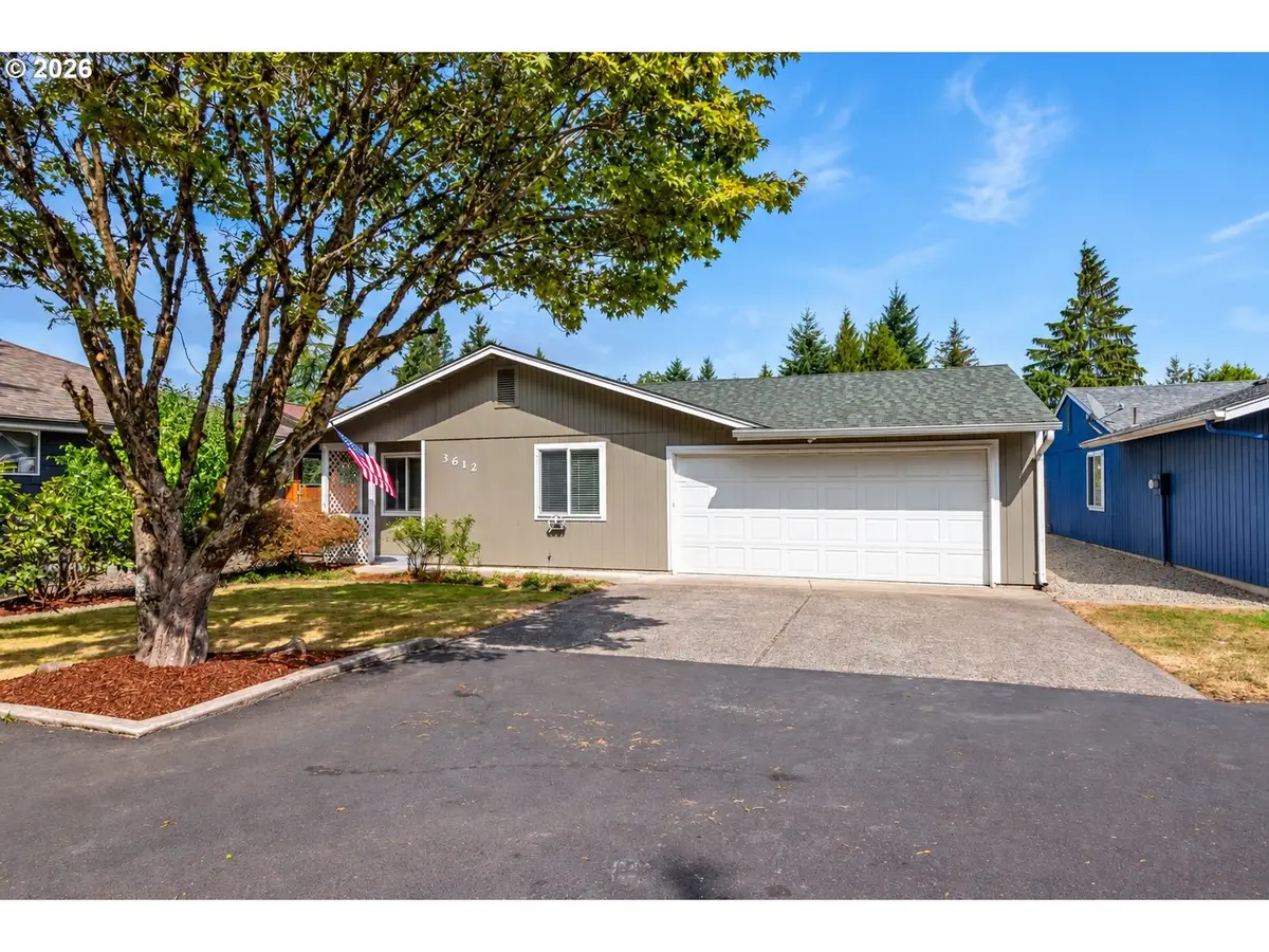 3612 Ocean Beach Hwy, Longview, WA 98632 - #1