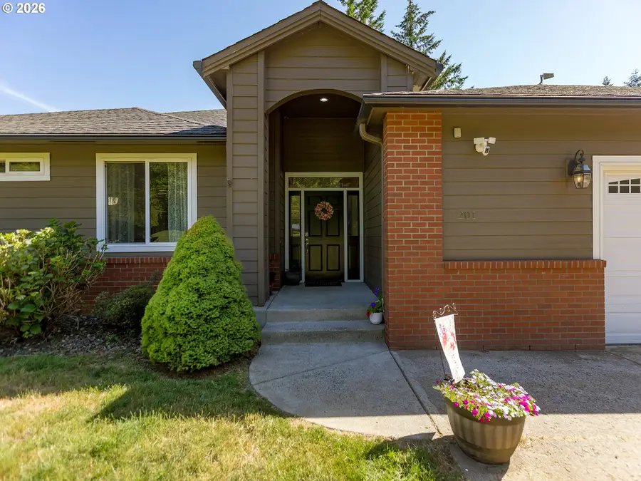 201 Robson Rd, Washougal, WA 98671 - #2