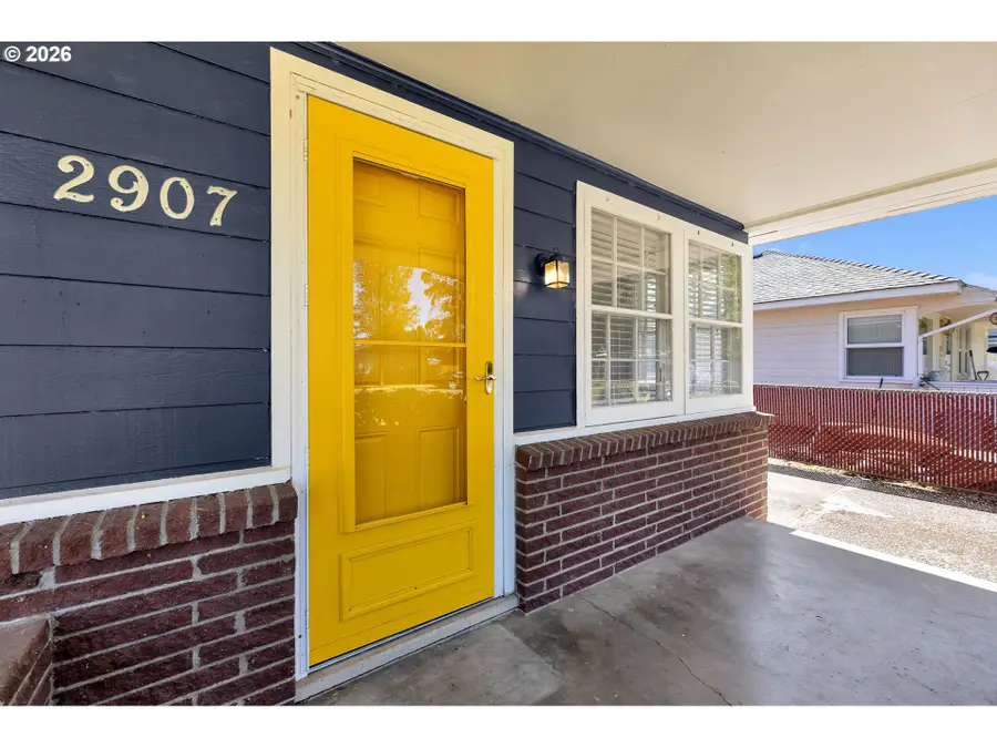 2907 E 29th St, Vancouver, WA 98661 - #3