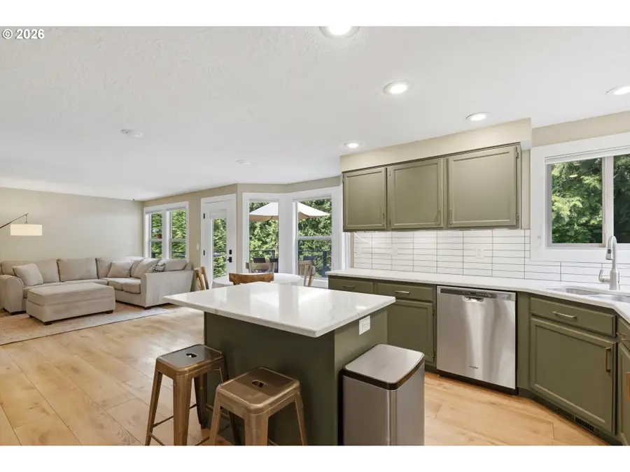 1386 SE Condor Pl, Gresham, OR 97080 - #3