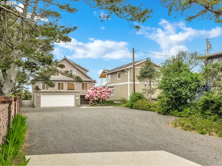 1220 Beach Dr, Seaside, OR 97138 - #3