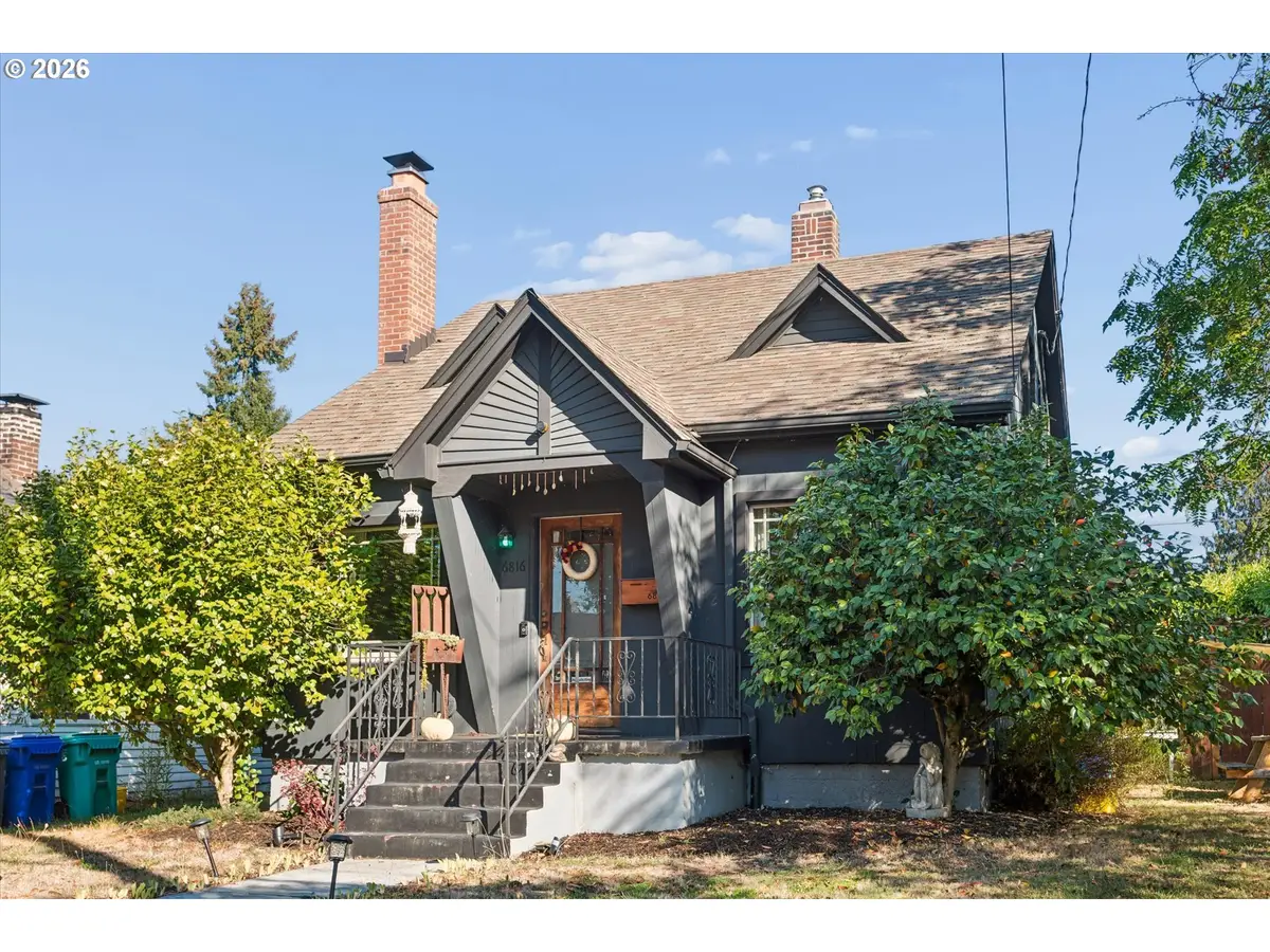 6816 N Maryland Ave, Portland, OR 97217 - #1