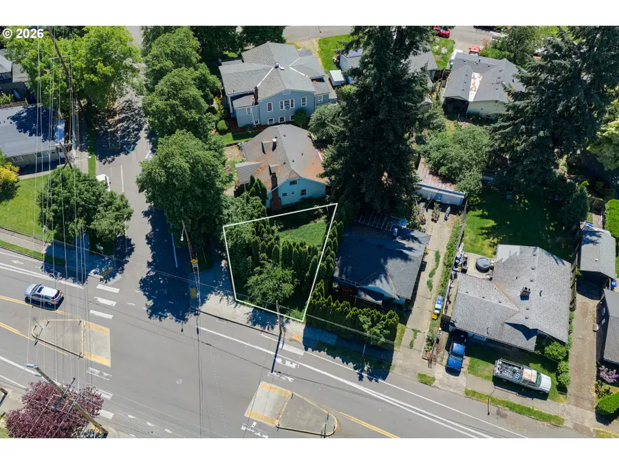 N Smith St, Portland, OR 97203 - #2